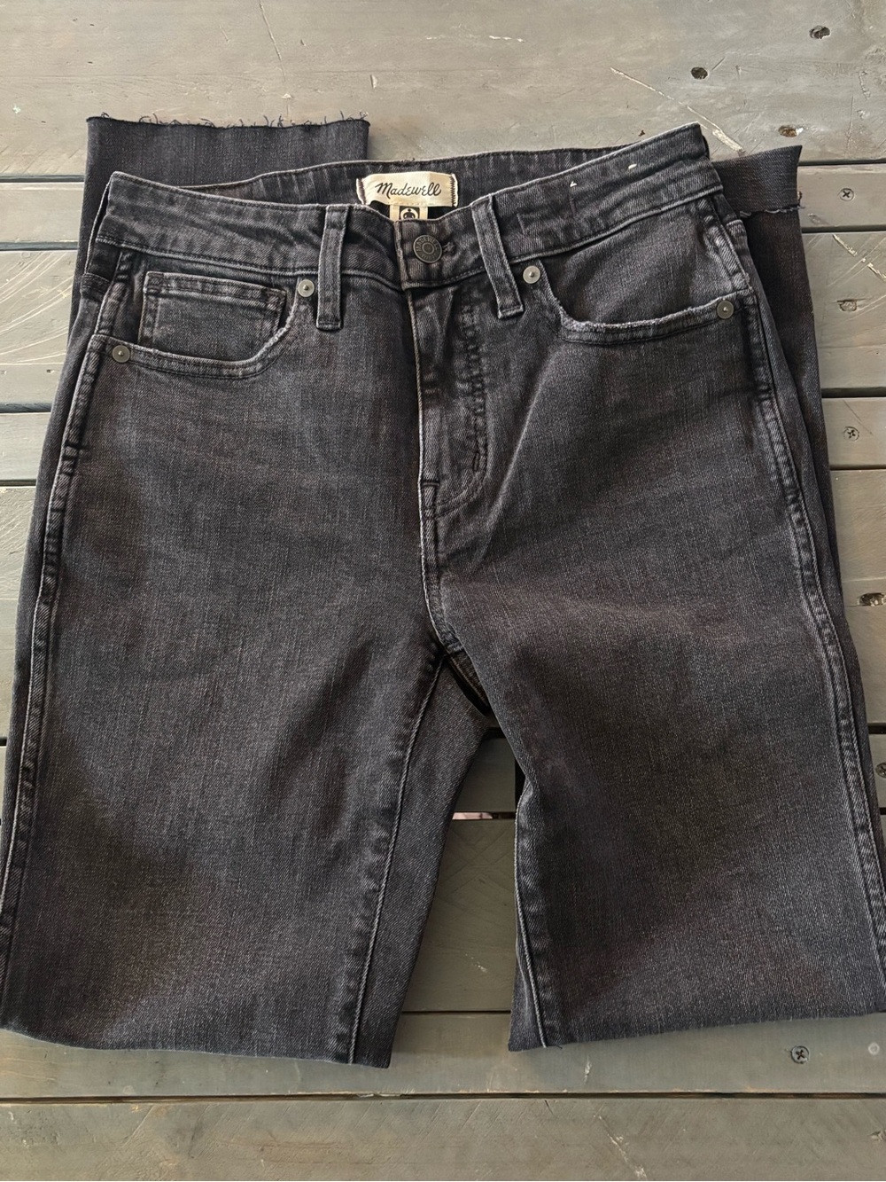 Madewell Woman’s Stovepipe Curvy Black Denim Jeans Size 26